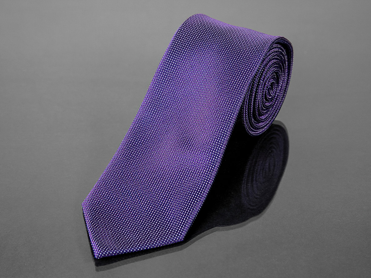 AMJ kravata pánská jemný tečkový vzor KU1010, tmavě fialová