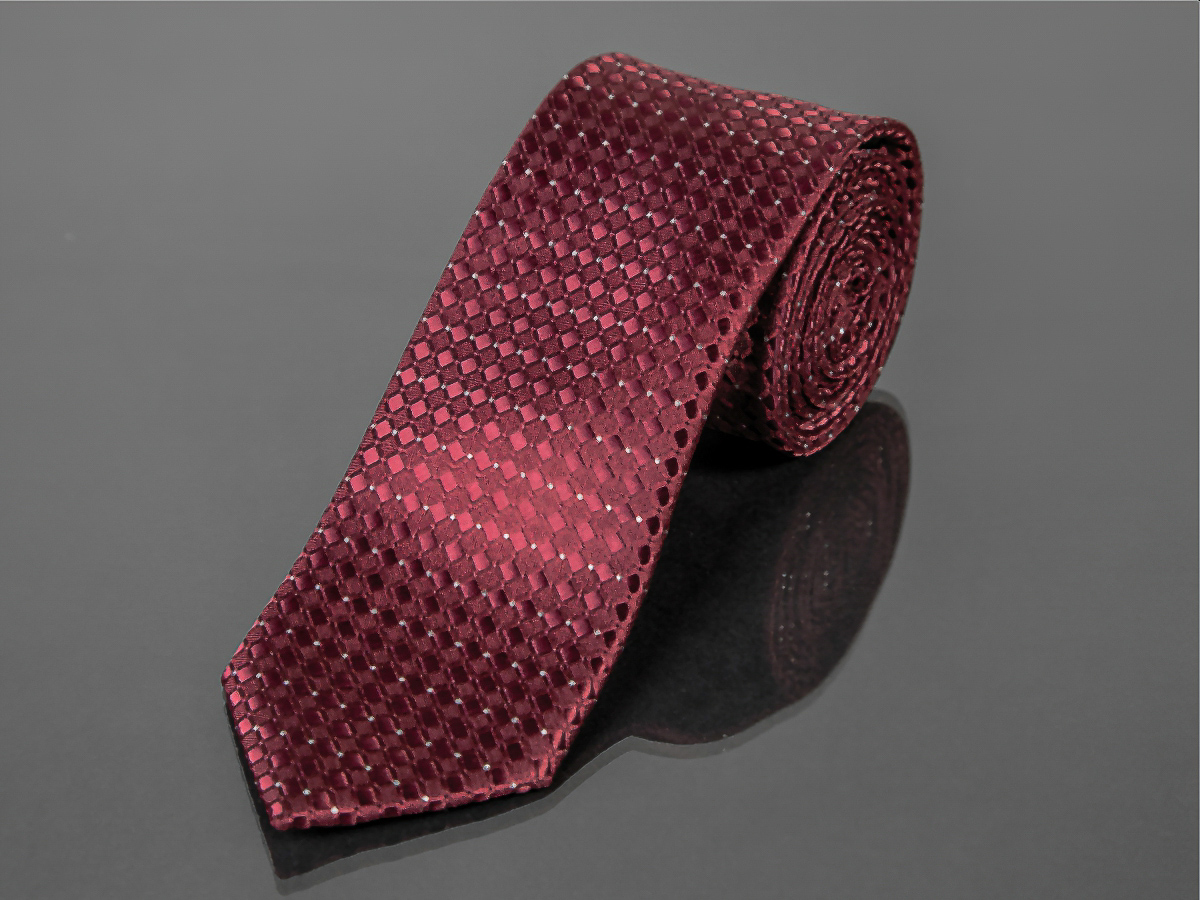AMJ kravata pánská kostičkovaný vzor KU1026, tmavě červená